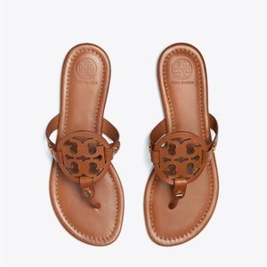 Tory Burch Leather Sandals, brown color in used conditions